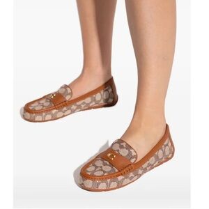Coach Women's Tan and Cream Patterned Loafers
